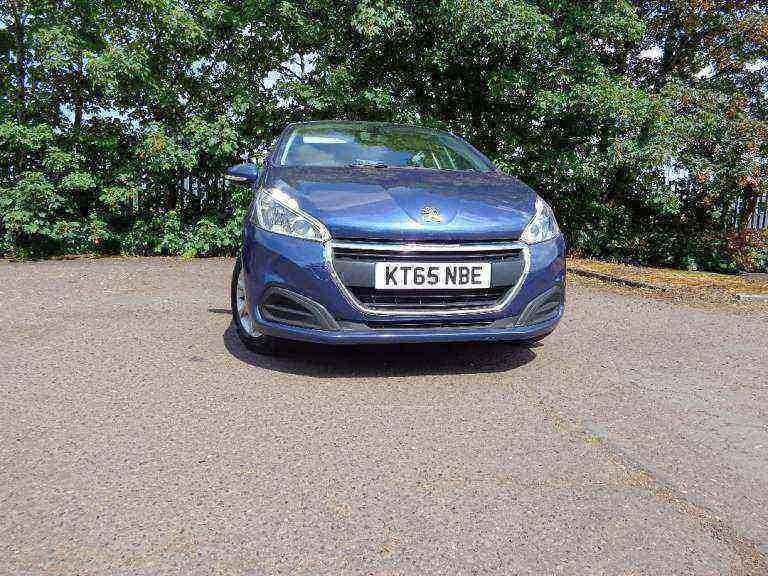 16 PEUGEOT 208 ACTIVE 1.2,5 DOOR HATCHBACK.MOT NOV 026,LOW RUNNING COST,20 YEAR TAX,LEZ FRIENDLY