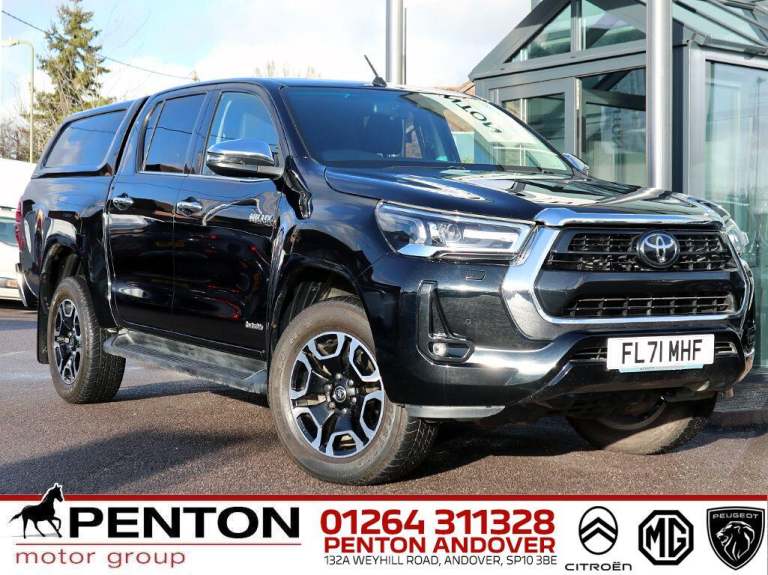 2021 Toyota Hilux 2.4 D-4D Invincible Auto 4WD Euro 6 (s/s) 4dr PICK UP Diesel Automatic