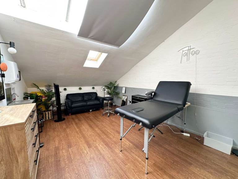 Beauty Room | Tattoo Artist | Therapy Room in Wimbledon South West London SW19