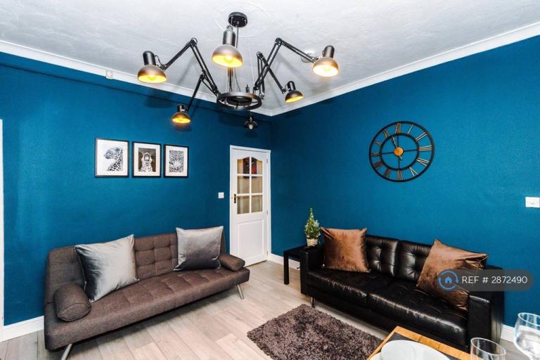 3 bedroom house in Keswick Grove, Salford, M6 (3 bed) (#2872490)