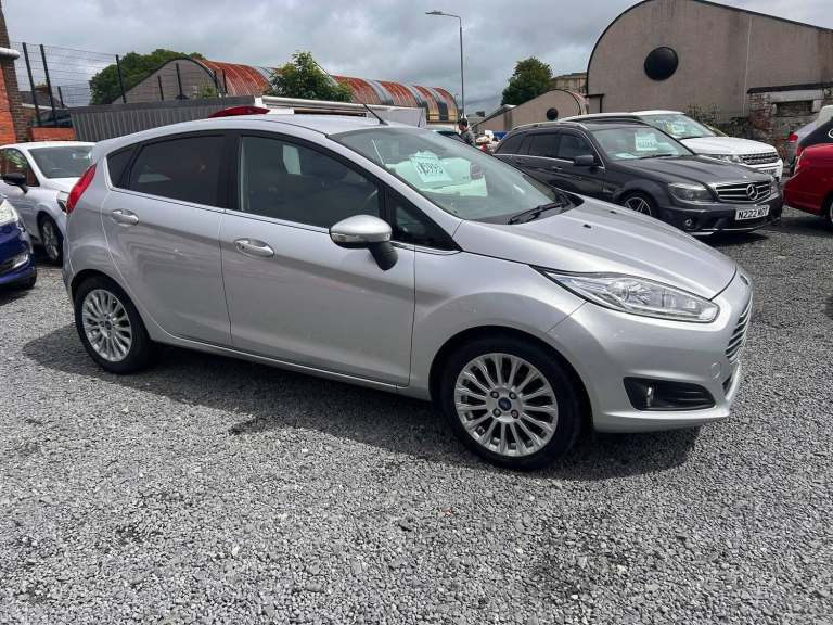 2014 Ford Fiesta 1.0T EcoBoost Zetec Hatchback 5dr Petrol Powershift Euro 5 (100 ps) HATCHBACK Pe...