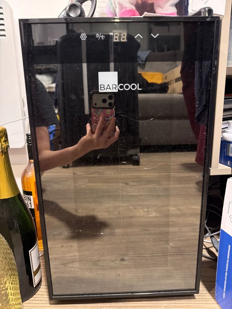 Wine fridge bar cool 