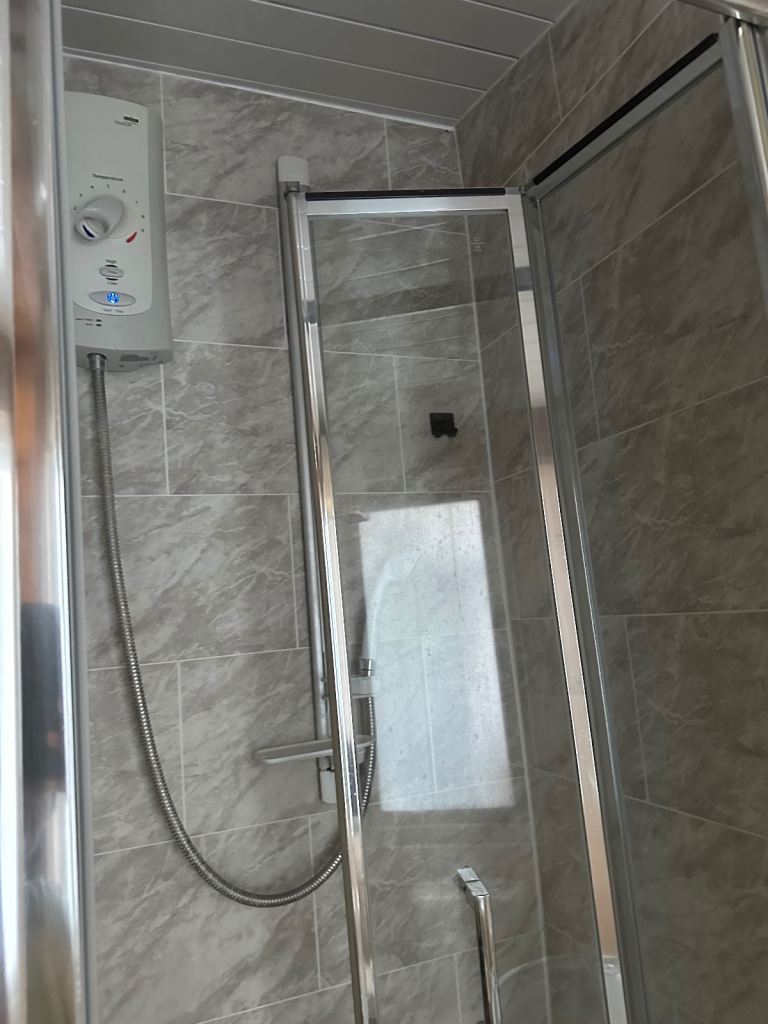 Double room with own shower room