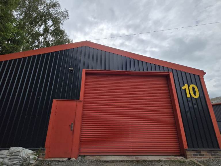 Industrial Unit To Let - Unit 10, Pentre Industrial Estate  | 2,271 sq. ft. | £330 per week