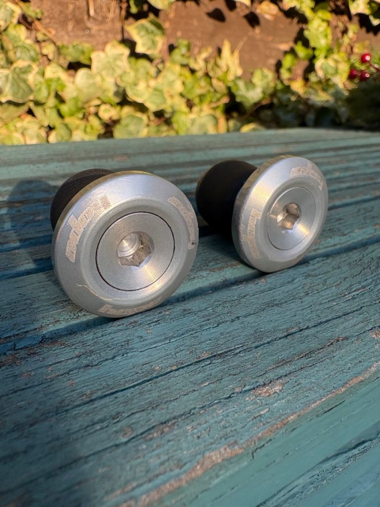 Hope bike bar end plugs