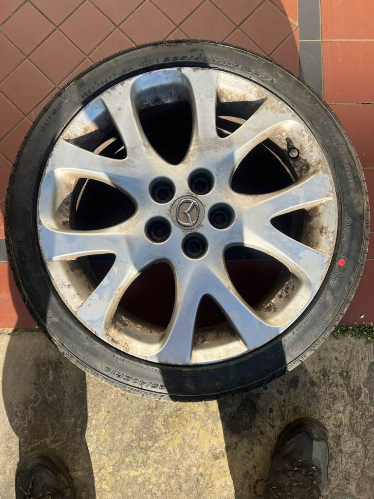 Mazda 6 18 Inch wheel, new 225/40ZR18 92Y tyre