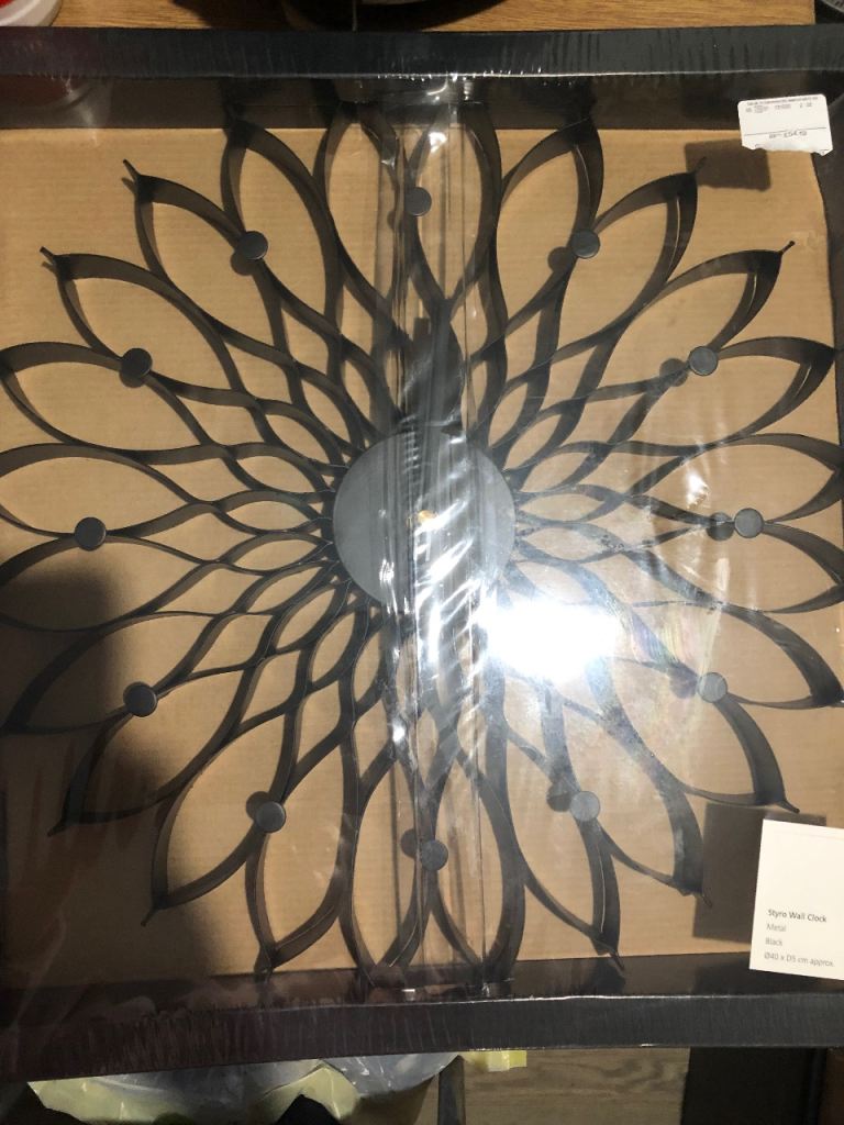 Brand New Retro Style Clock