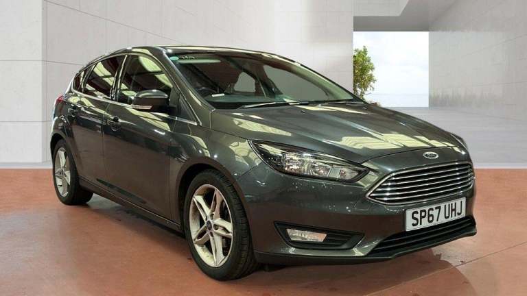 2017 Ford Focus 1.0T EcoBoost Zetec Edition Euro 6 (s/s) 5dr HATCHBACK Petrol Manual
