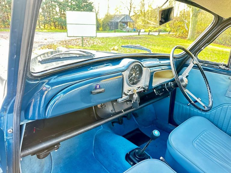 1969 (G) Morris Minor 1000 2 Dr