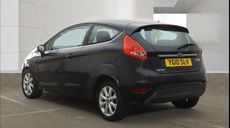 Ford Hatchback, 2010 Manual, 1200(cc), 3 doors