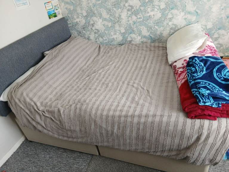 Double bed with mattress