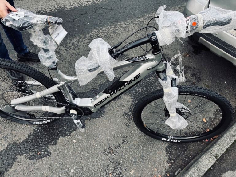 RockMachine Blizz e60-29 Electric Mountain Bike