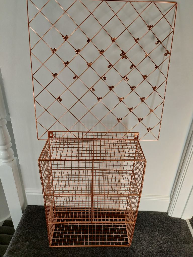 Wire metal  storage organiser and photos rack