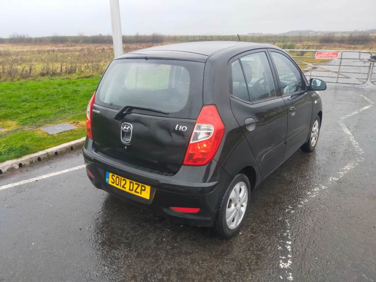 VERY CHEAP LOW MILEAGE I10 ONLY £29 YEARS TAX ULEZ COMPLIANT LOW INSURANCE MOT OCTOBER DOES 70 MPG 