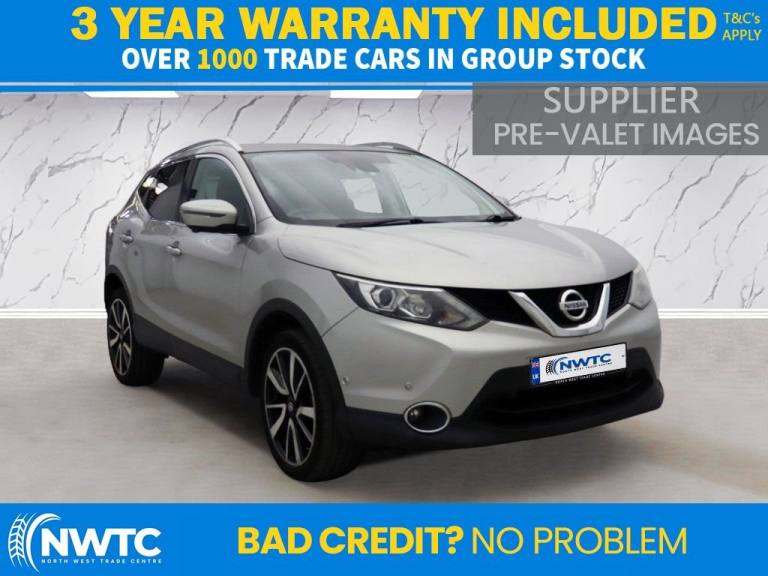 2015 Nissan Qashqai 1.6 dCi Tekna SUV 5dr Diesel Manual 2WD Euro 6 (s/s) (130 ps) EXTENSIVE S/H D...