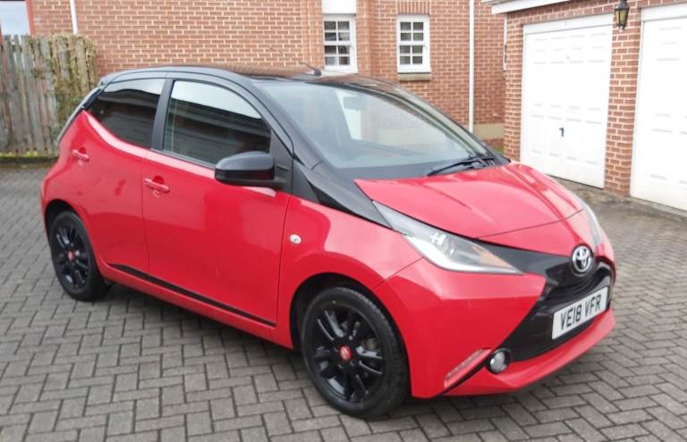 Toyota Aygo X-Cite 4 VVT4. 1.0 Petrol 5-Speed 5 Door Hatchback.