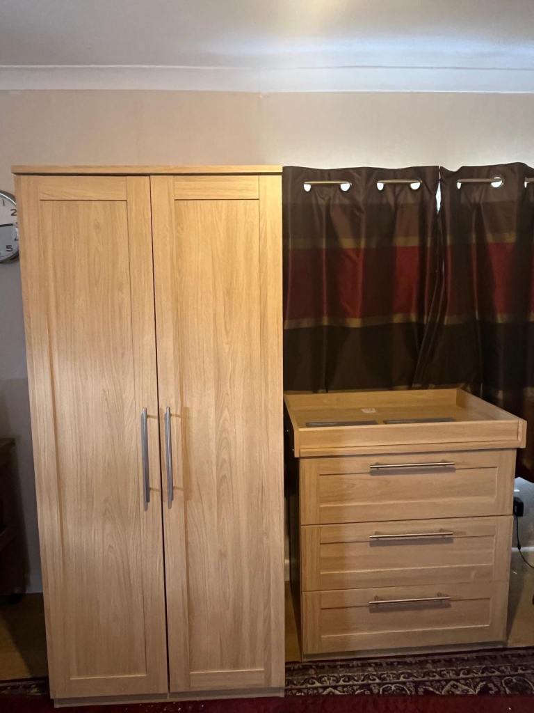 Mamas & Papas Nursery Furniture - Wardrobe and Changing Unit