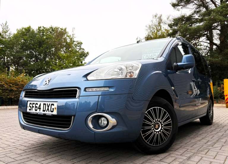 2014 Peugeot Partner Tepee 1.6 120 S 5DR GREAT CONDITION WITH ACCESS RAMP AND WINCH FITTED  !!! M...
