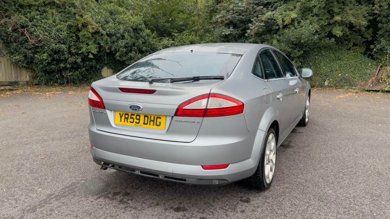 Ford Mondeo Titanium X 2.0 Diesil 5 Door Hackback Silver
