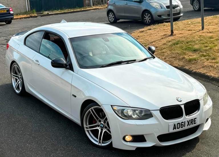 BMW, 3 SERIES, Coupe, 2012, Semi-Auto, 1995 (cc), 2 doors