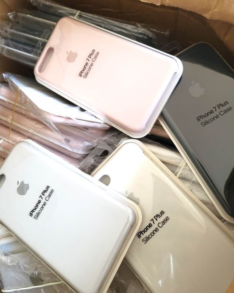 Job Lot New Apple iPhone 7/ 8Plus Silicone Cases - Various Colours 180 pcs