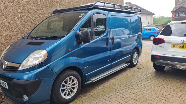 Vauxhall vivaro campervan 