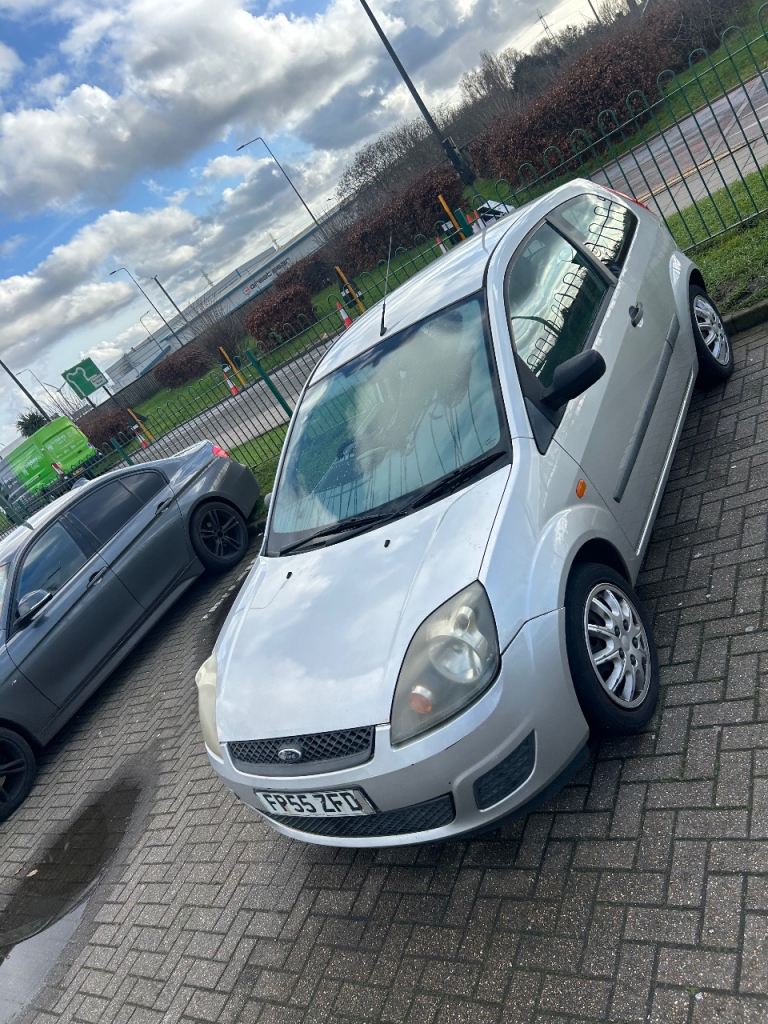 Ford, FIESTA, Hatchback, 2005, Automatic, 1596 (cc), 3 doors