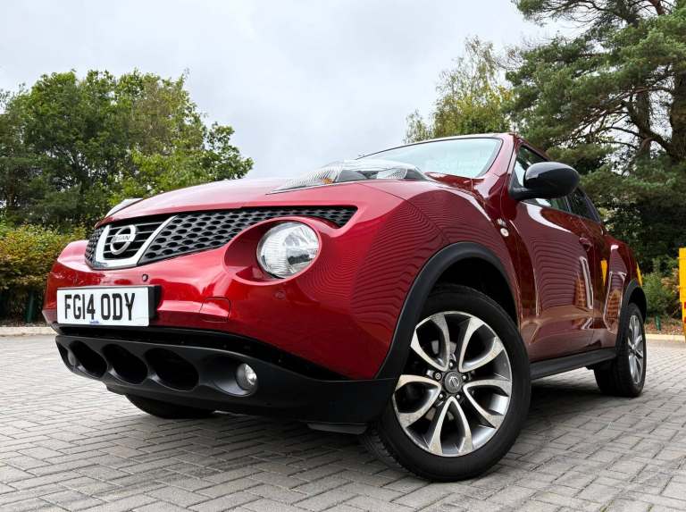2014 Nissan Juke 1.6 N-TEC 5DR GREAT SPEC SAT NAV REVERSING CAMERA ETC !!! HATCHBACK Petrol Manual