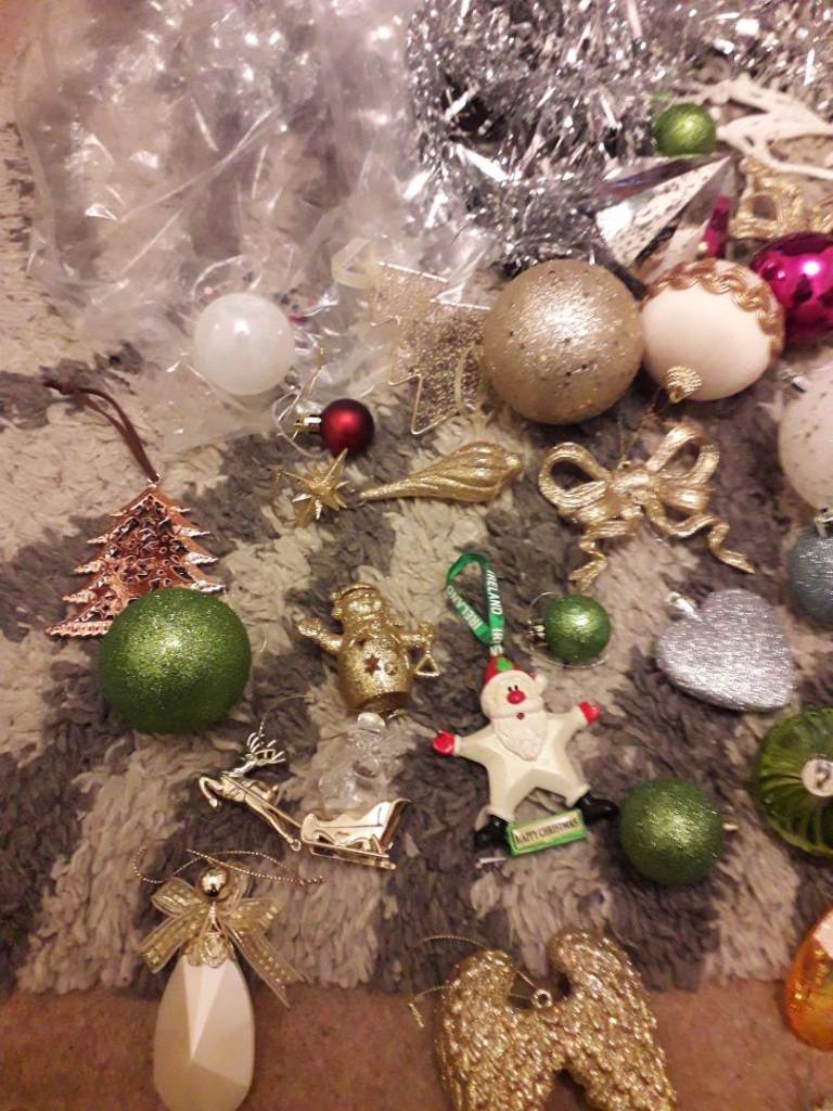 Free xmas decorations!