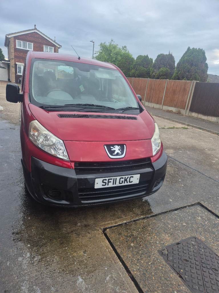 Peugeot, EXPERT TEPEE, MPV, 2011, Manual, 1560 (cc), 5 doors