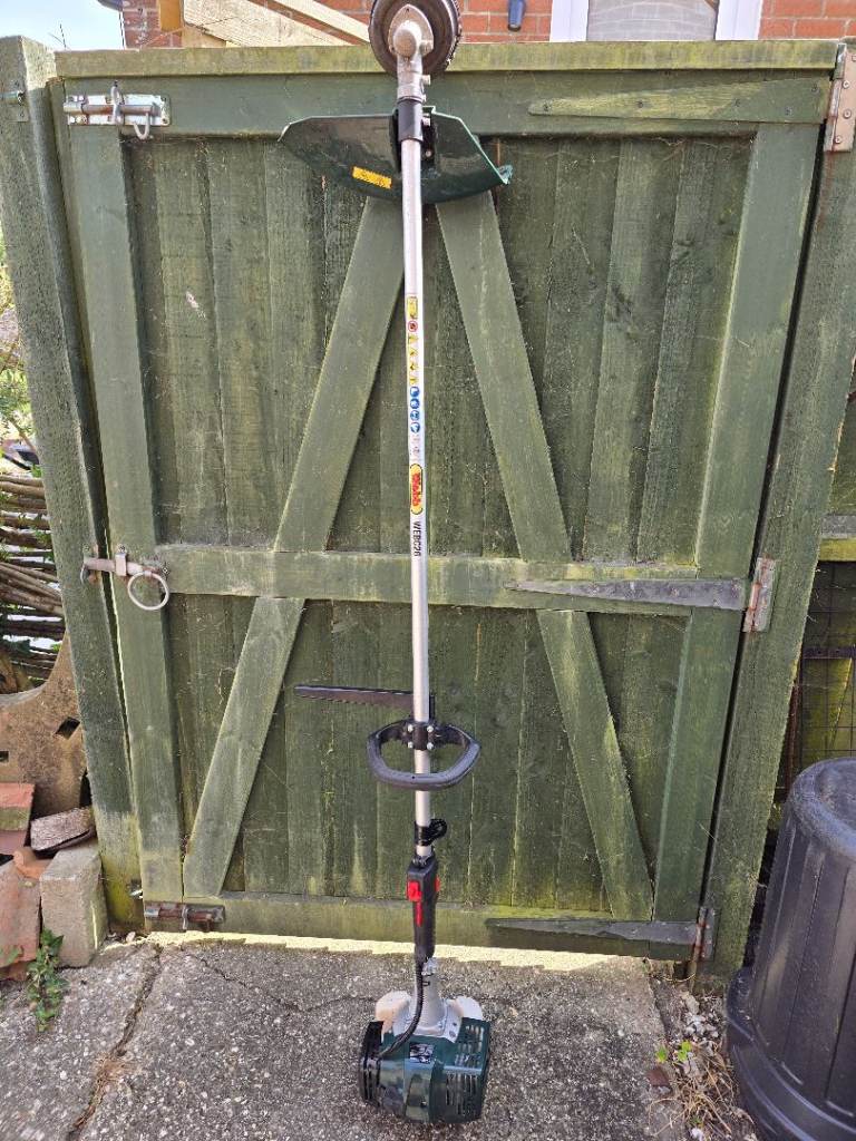Petrol Strimmer / Grass Trimmer – Good Condition