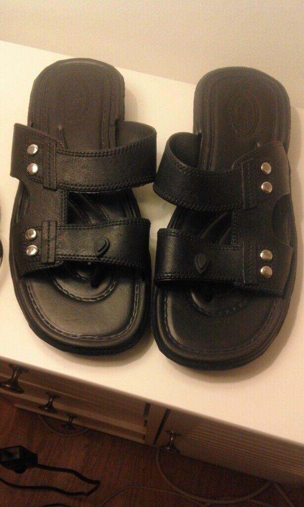 Casual Sri Lankan slippers, new, would suit size 7