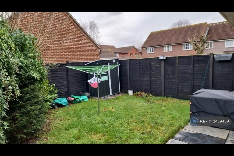 1 bedroom house in Foxfield Avenue, Bristol, BS32 (1 bed) (#2459439)