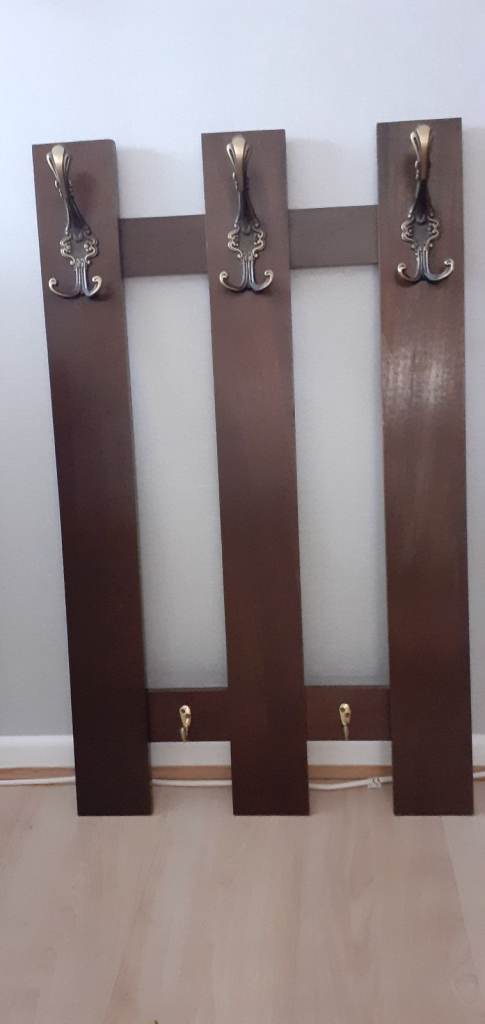 image for hallway Hanging Space