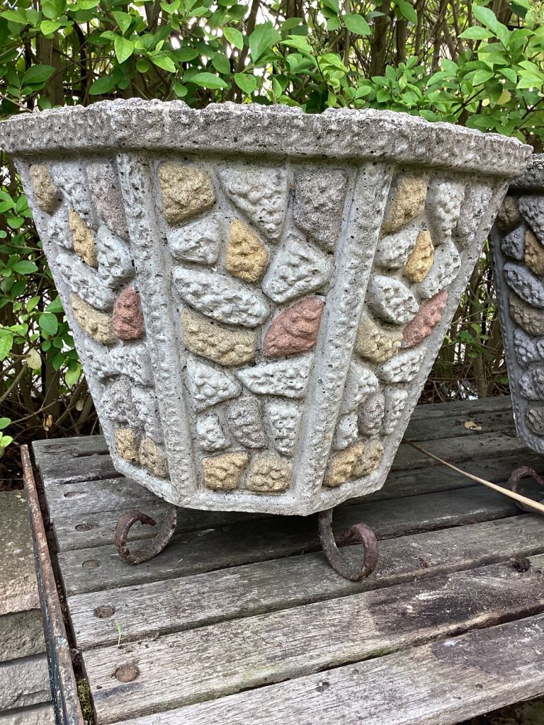 PAIR OF WONDERFUL COLOURFUL VINTAGE PLANT POTS 🪴ON METAL LEGS 