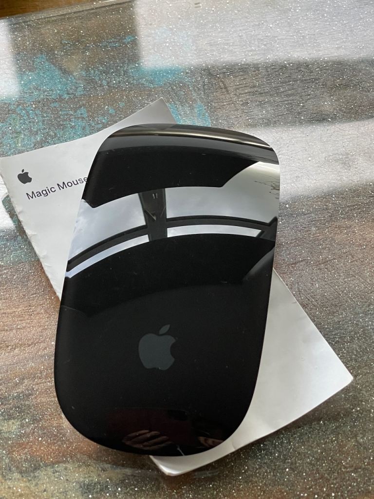 Genuine Apple Magic Mouse 2 Black A1657 – Immaculate / Virtually Unused – £40
