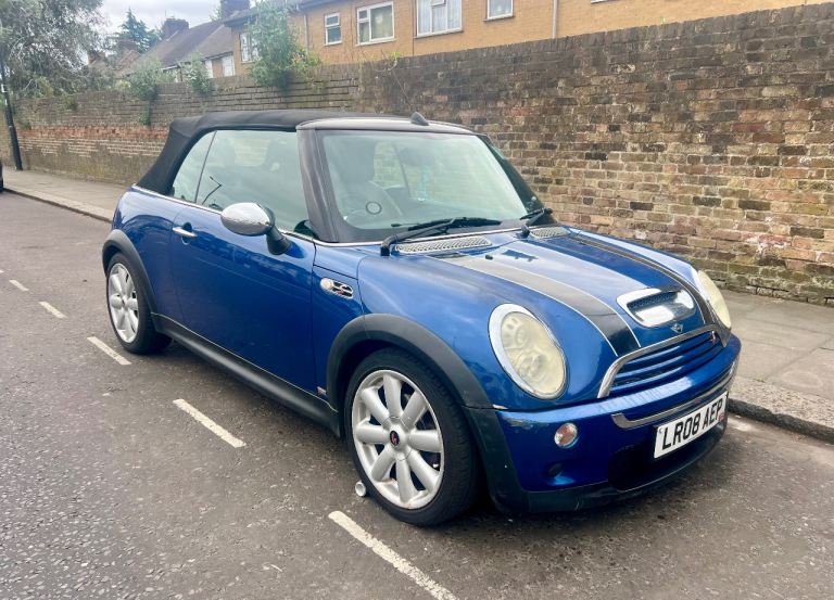 Mini Convertible 2008 Automatic 1598cc