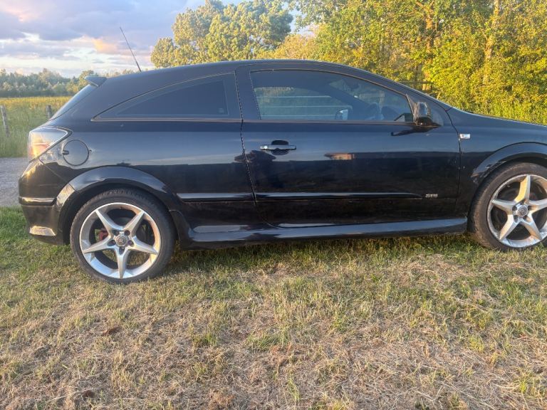 Vauxhall, ASTRA, Hatchback, 2009, Manual, 1796 (cc), 3 doors