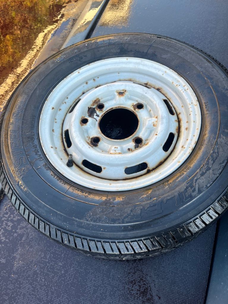 Car transporter trailer tilt bed twin axle