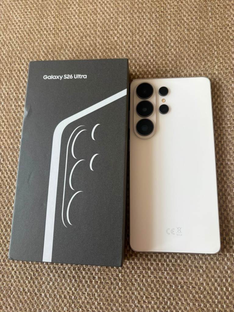 Samsung Galaxy S26 Ultra 512GB – White, Excellent Condition