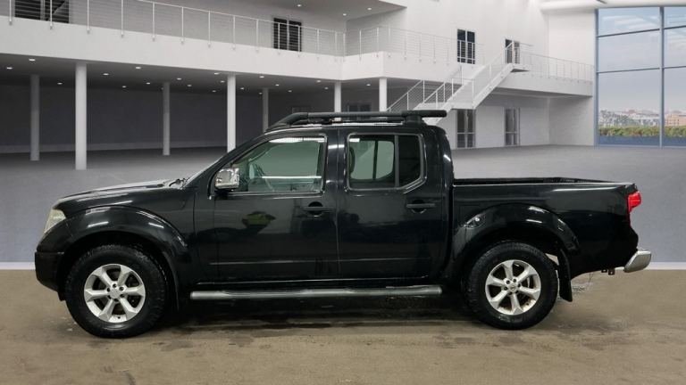 2008 Nissan Navara Double Cab Pick Up Aventura 2.5dCi 169 4WD Auto PICK UP Diesel Automatic