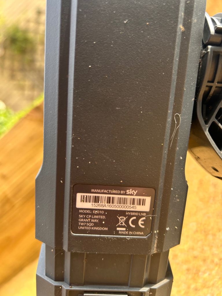 a Sky satellite dish with a hybrid LNB - Model EL010