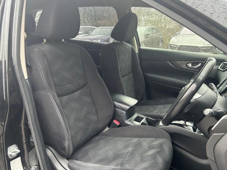 2015 Nissan X-Trail 1.6 dCi n-tec XTRON Euro 5 (s/s) 5dr ESTATE Diesel Automatic