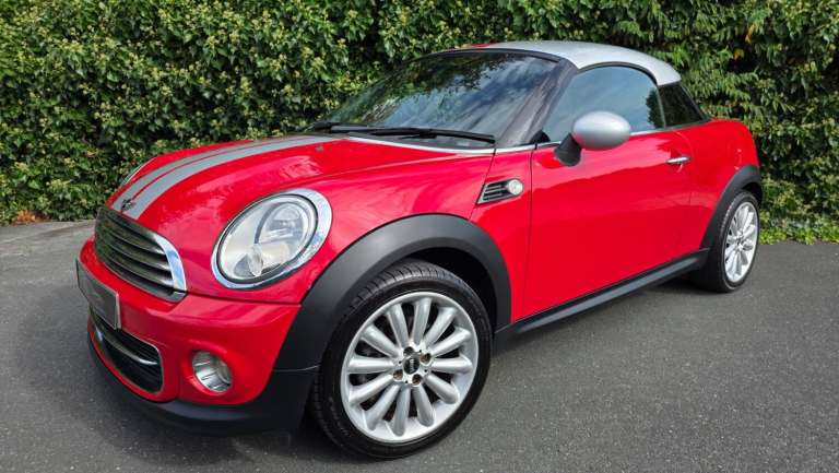 2012 (12) Mini Coupe 1.6 Cooper 2dr (122ps) **9 SERVIVCES**