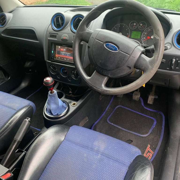Ford fiesta 1.2 6 months mot