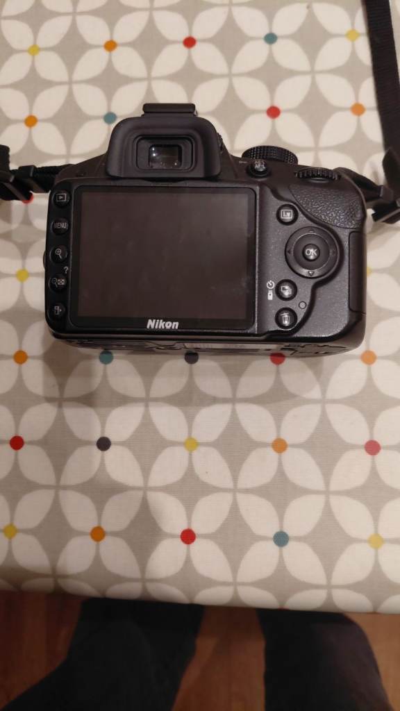 Nikon d3200 body only