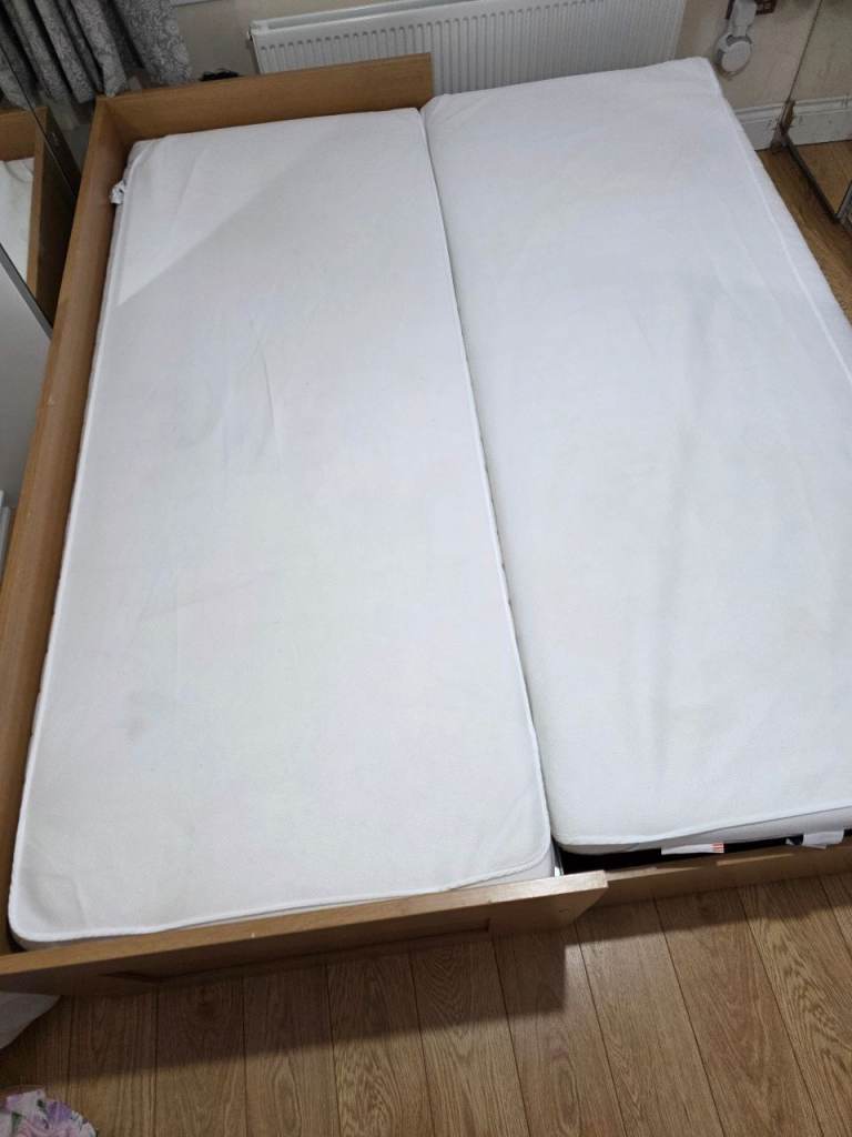 Ikea BRIMNES Pullout Daybed in Oak Single/Large Bed with 2 Foam Mattresses for Spare Guest Room etc