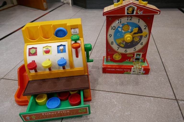 Fisher Price  Clock and Till