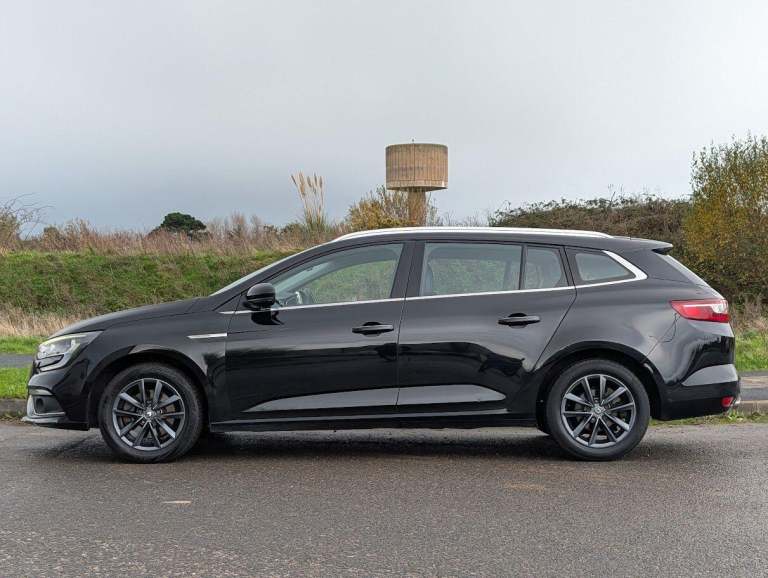 2017 Renault Megane 1.6 dCi Dynamique Nav 5dr ESTATE DIESEL Manual