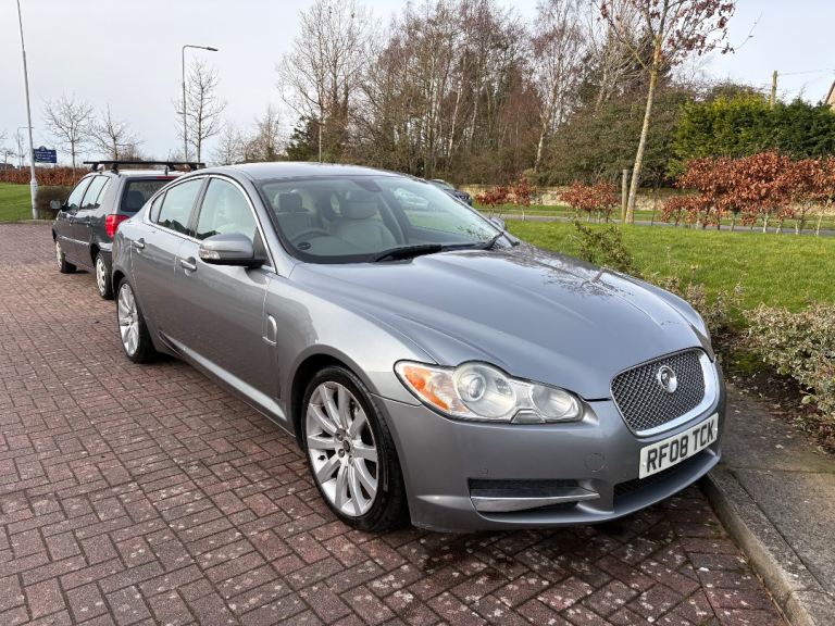 Jaguar XF Premium Luxury 2.7D. Years Mot. FSH. 